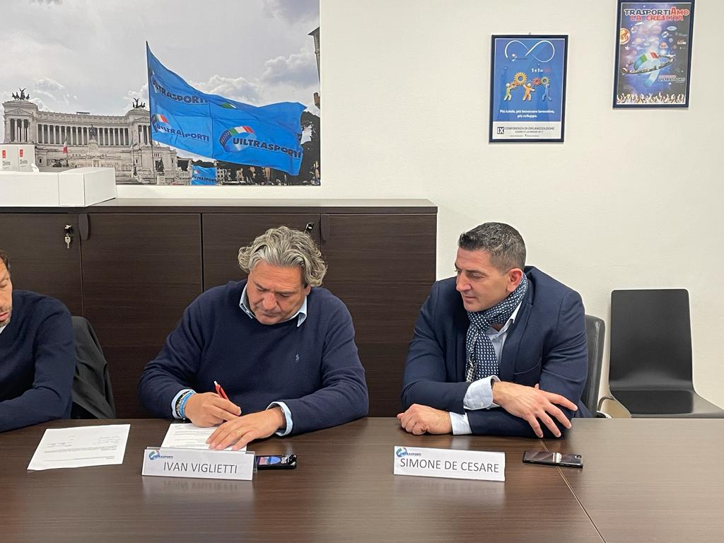 Rinnovata sezione specifica lavoratori compagnie straniere&nbsp; (FAIRO) del Ccnl trasporto aereo