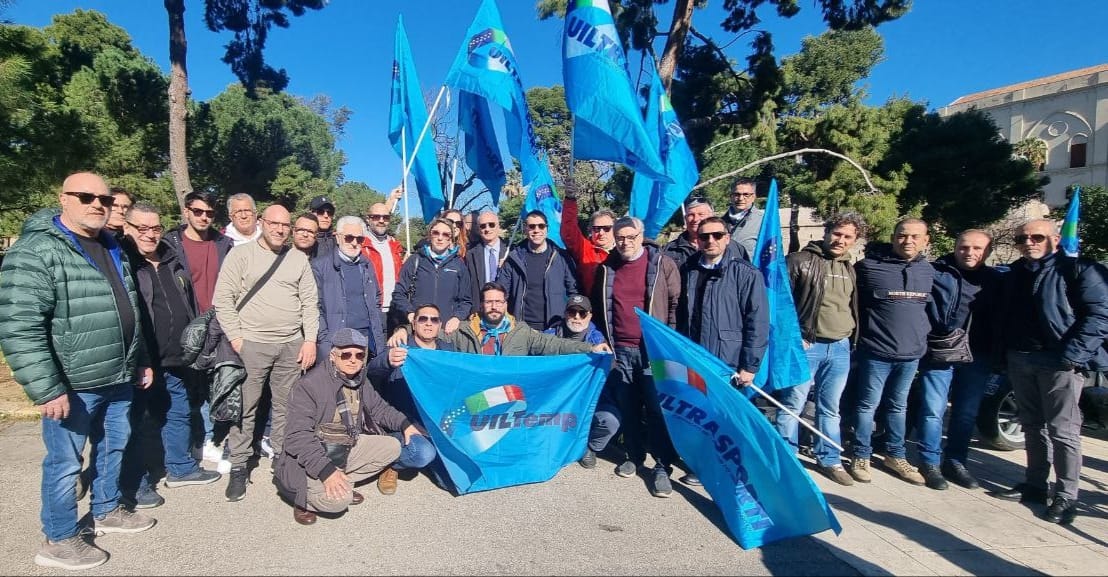 Ast, rassicurazioni dalla Regione siciliana sul futuro dell'Azienda. Uiltrasporti, Filt Cgil, Fit Cisl, Ugl Autoferro: "Monitoreremo la situazione attraverso un tavolo di rilancio"