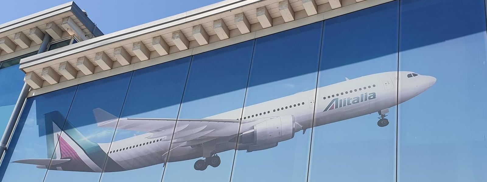 Alitalia, Uiltrasporti: chiesta Cigs per circa 4.000 unità, ma non faremo trattative senza garanzie