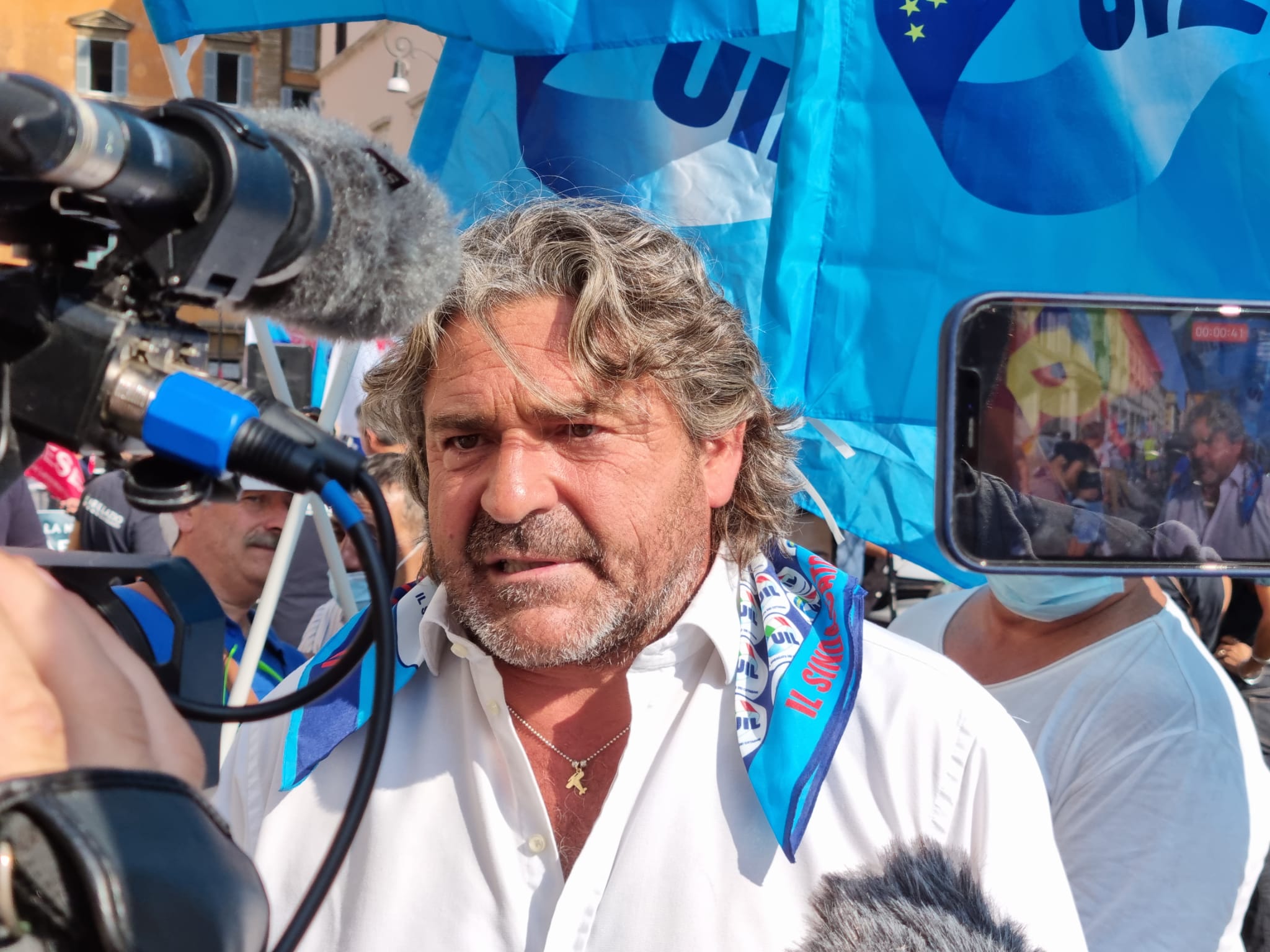 ll Segretario Nazionale, Ivan Viglietti, ai microfoni dell'ANSA spiega le ragioni della mobilitazione dei lavoratori Alitalia [VIDEO]