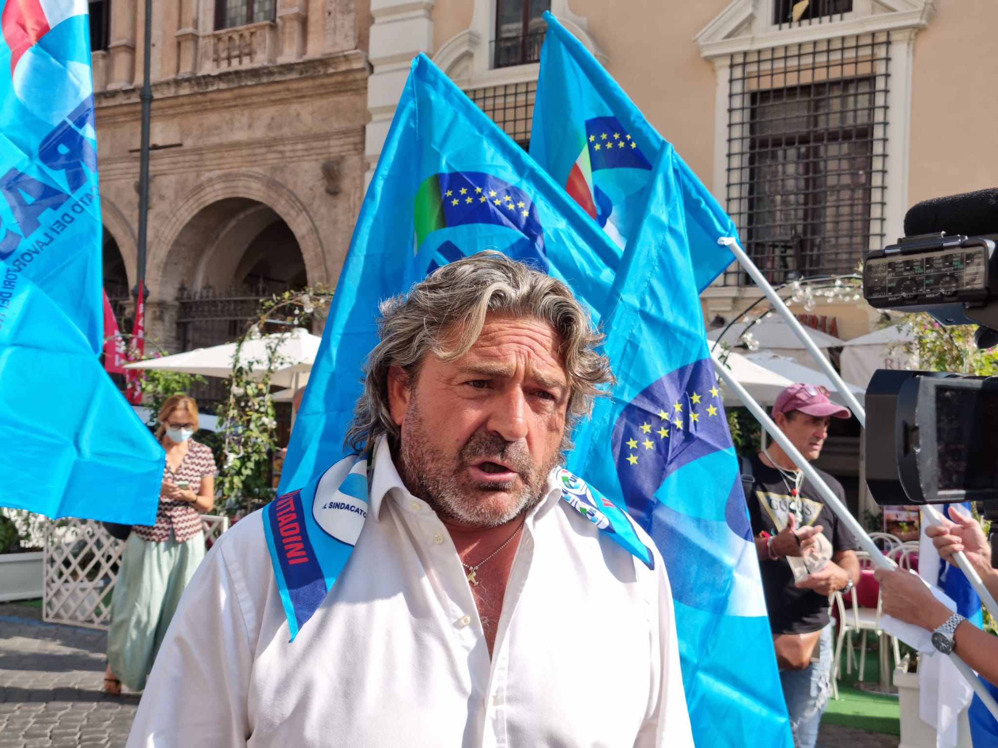 Il Segretario Nazionale, Ivan Viglietti, a margine del Presidio molto partecipato all’Aereoporto di Bologna contro le aggressioni sul posto di lavoro, commenta questa tematica molto sentita da tutte le lavoratrici e i lavoratori dell’intero settore al fine di sensibilizzare le autorità competenti e chiedere risposte: