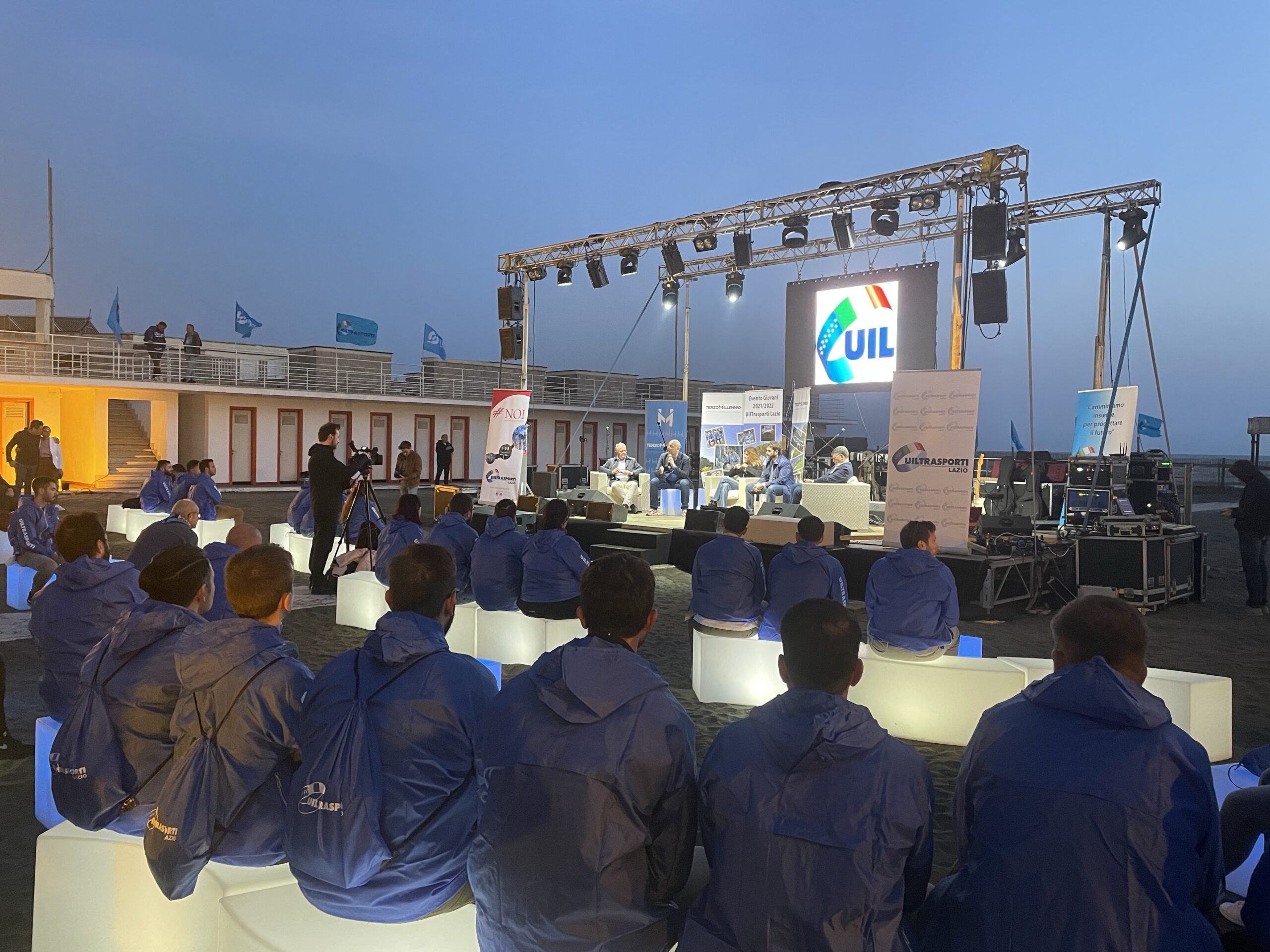 Camminiamo insieme per progettare il futuro. A Ostia l'evento dei giovani Uiltrasporti Lazio per parlare di legalità
