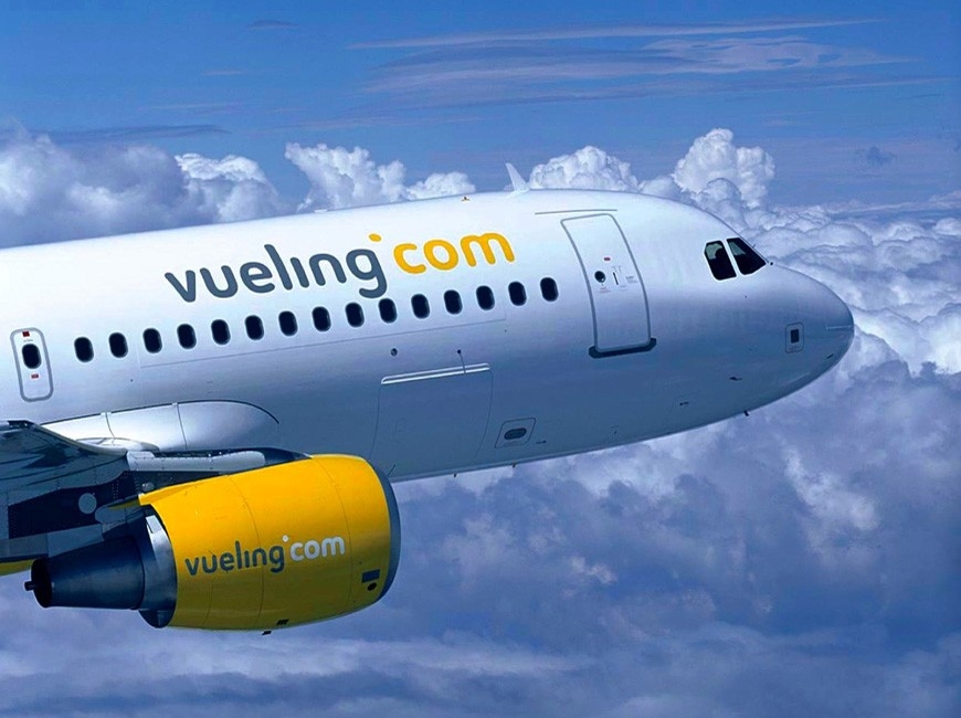 Sindacati, scongiurati licenziamenti coatti per assistenti di volo Vueling