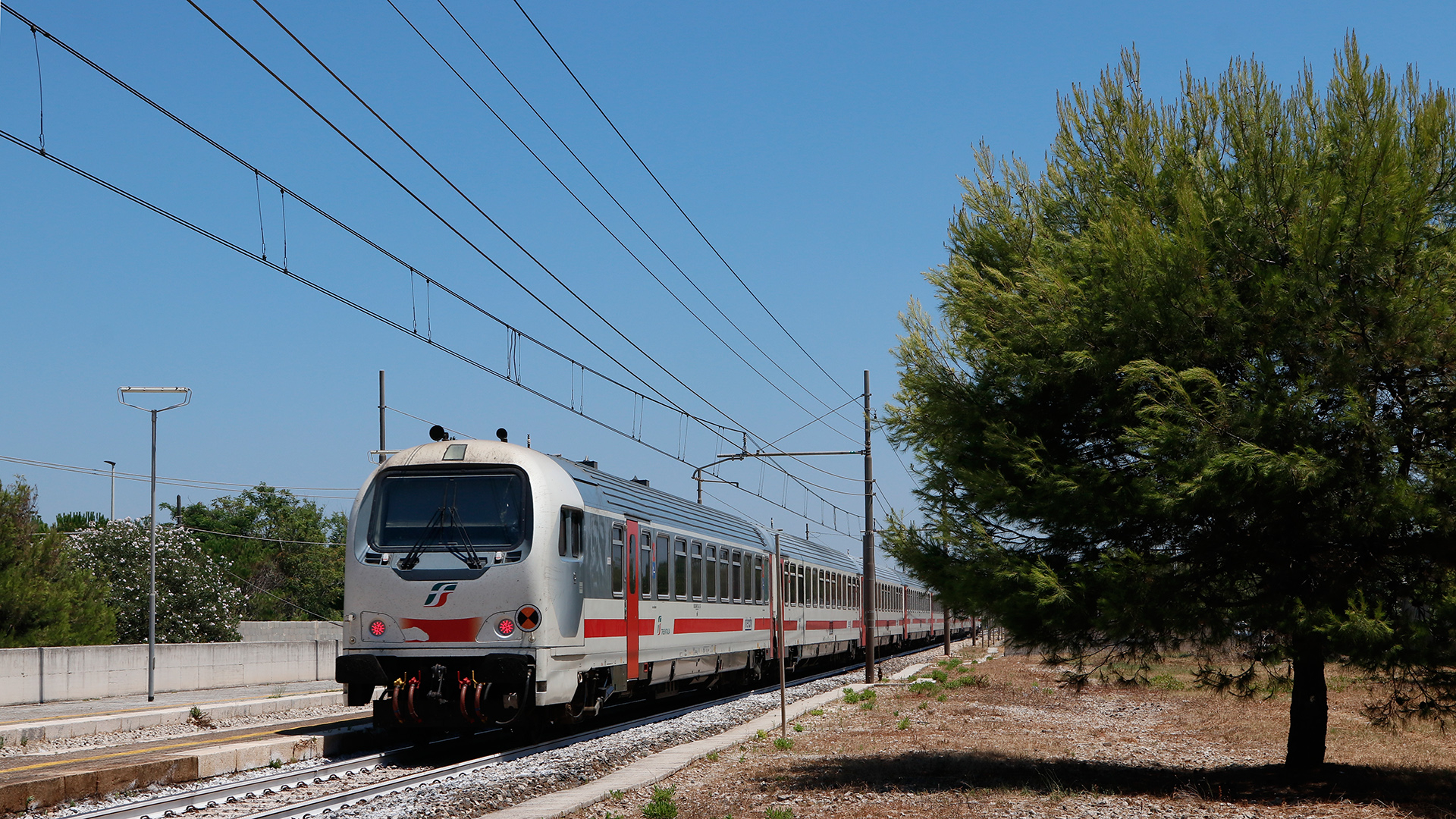 🔵 Trenitalia - Parte il confronto, premiata la grande partecipazione allo sciopero del 13 luglio