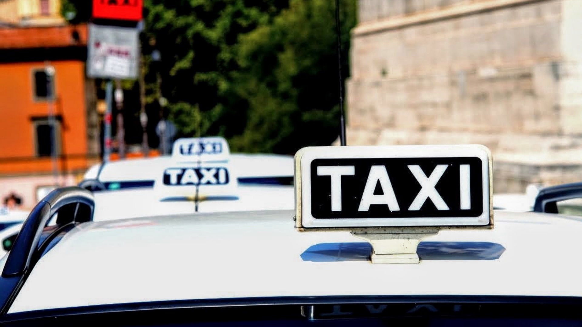 Taxi, Verzari: vergogna &egrave; mancato aggiornamento regole del settore. Sciopero non contro aumento licenze, ma per salvaguardare il lavoro
