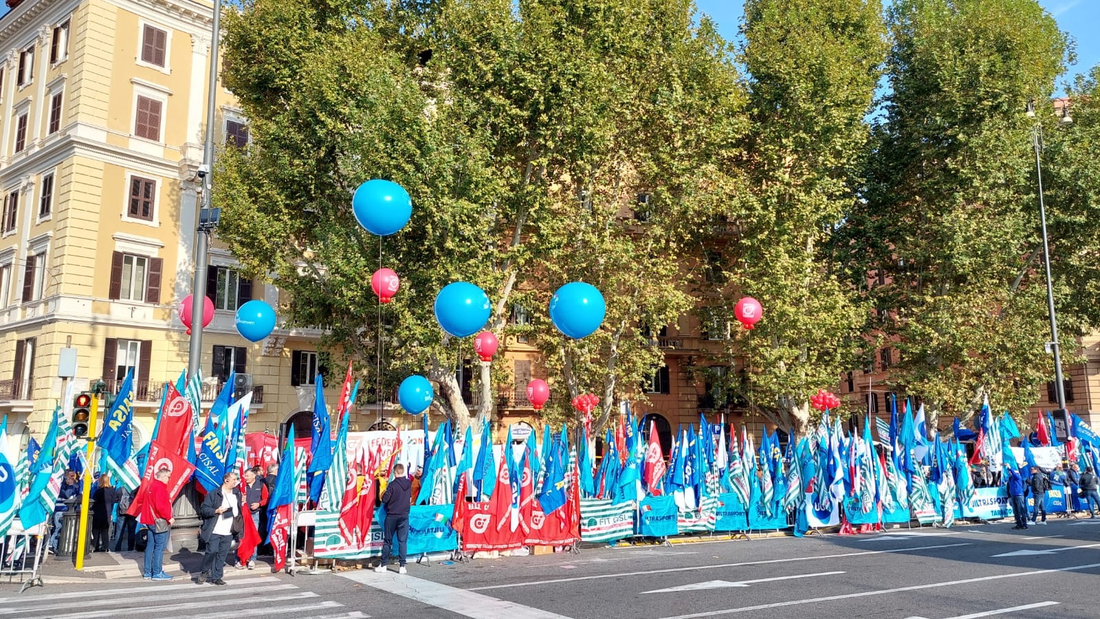Sciopero Tpl, Sindacati: adesione pressoché totale. Martedì si avvia il tavolo ministeriale&nbsp;